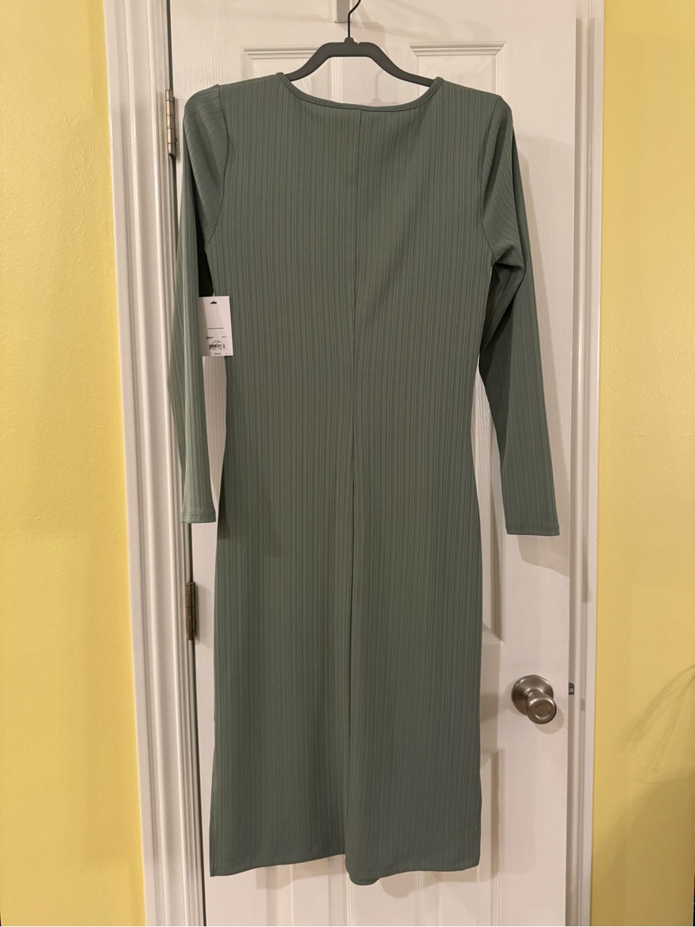 NWT Nine West Twist-Front Long Sleeve Dress in Sage - Picture 2 of 6